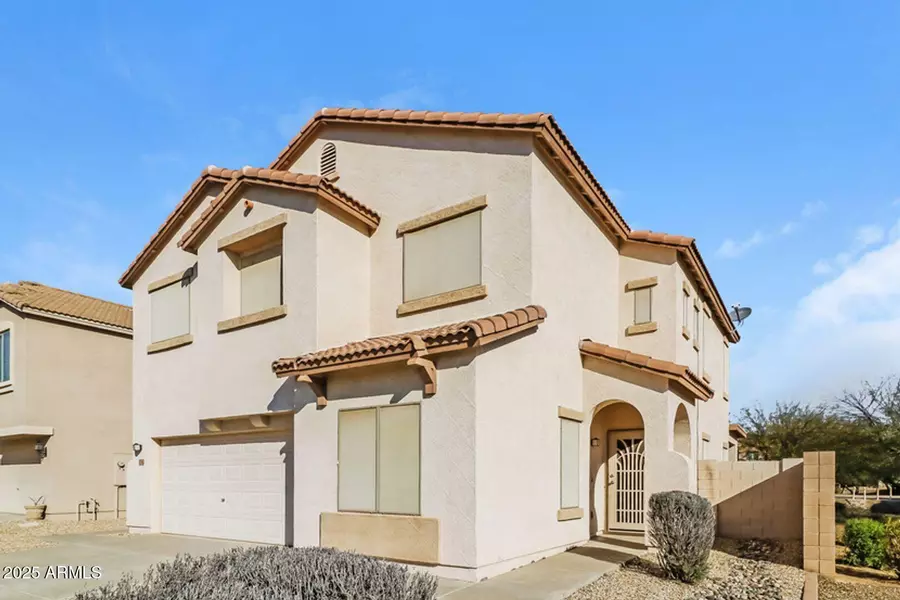 17254 W COUNTRY GABLES Drive, Surprise, AZ 85388