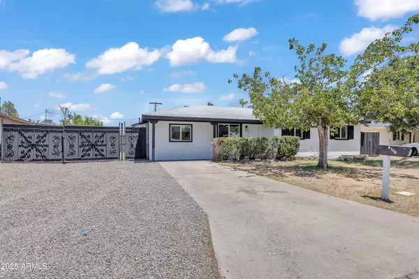 Phoenix, AZ 85021,7137 N 22nd Drive