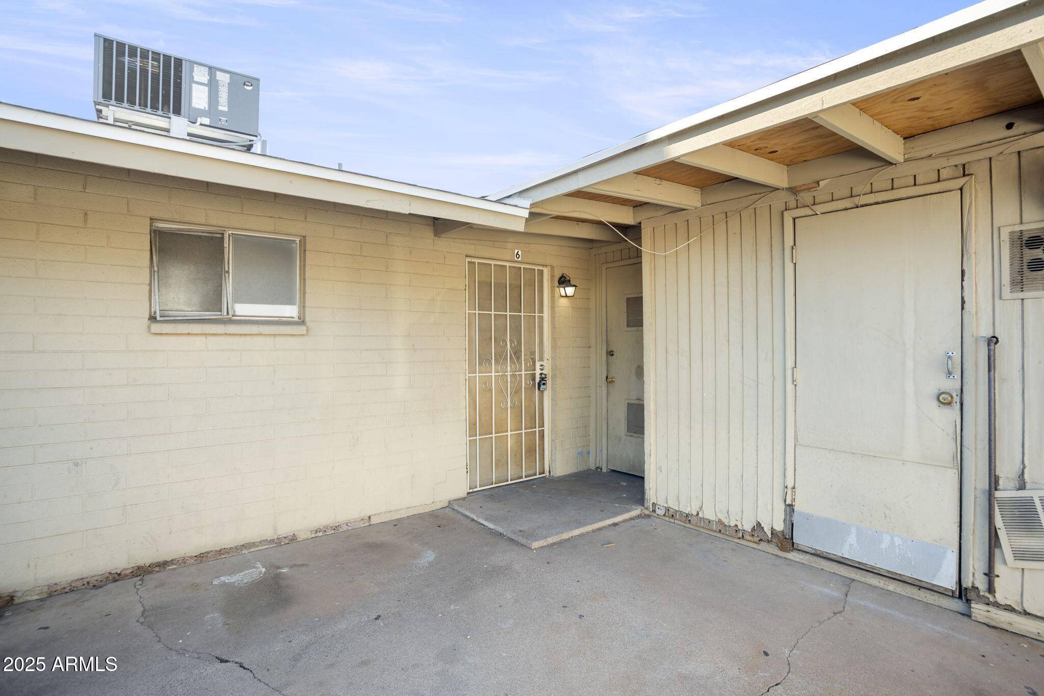 Tempe, AZ 85281,1519 W 7TH Place