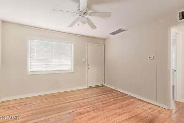 Phoenix, AZ 85006,1238 E PIERCE Street