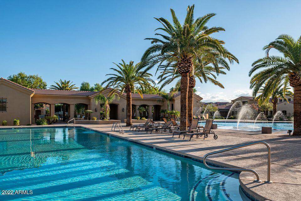 Mesa, AZ 85210,1367 S COUNTRY CLUB Drive #1072