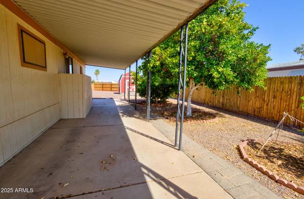 Casa Grande, AZ 85122,1637 N SANDALWOOD Drive