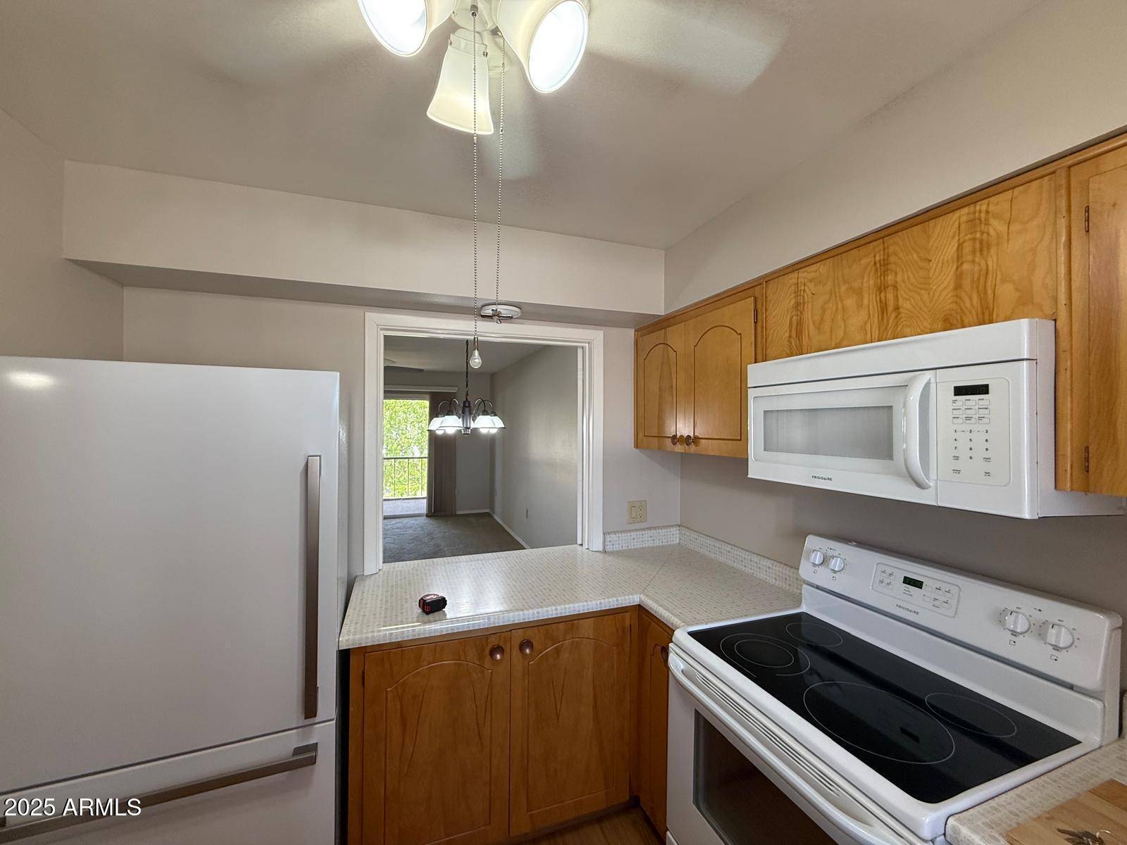 Mesa, AZ 85205,131 N HIGLEY Road #215