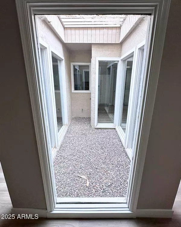 Scottsdale, AZ 85250,7653 E VISTA Drive