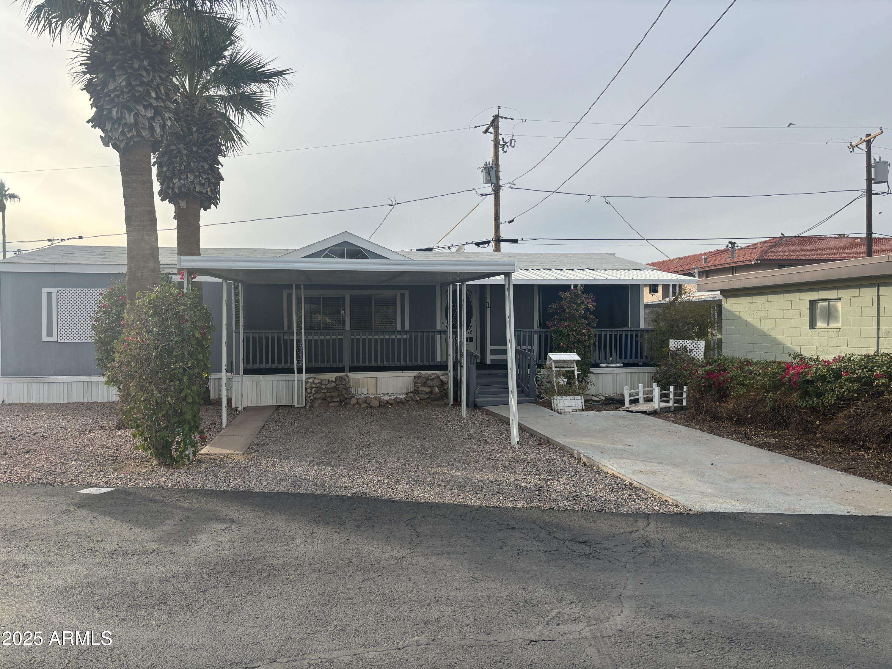 5933 E Main Street #1, Mesa, AZ 85205