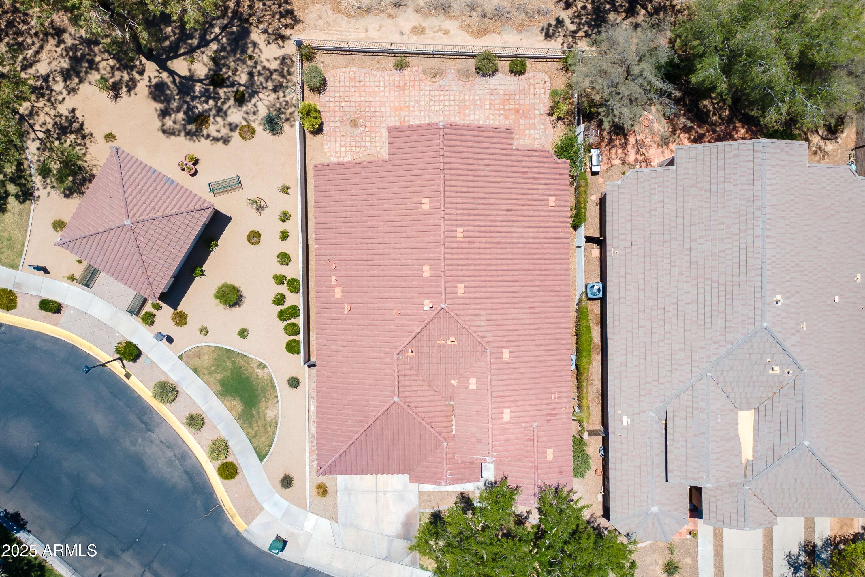 Phoenix, AZ 85042,2519 E DARREL Road