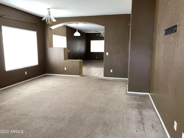 Avondale, AZ 85323,810 S 124TH Avenue