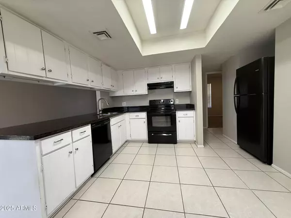 Phoenix, AZ 85032,3827 E SWEETWATER Avenue