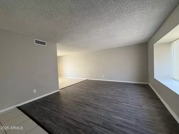 Phoenix, AZ 85032,3827 E SWEETWATER Avenue