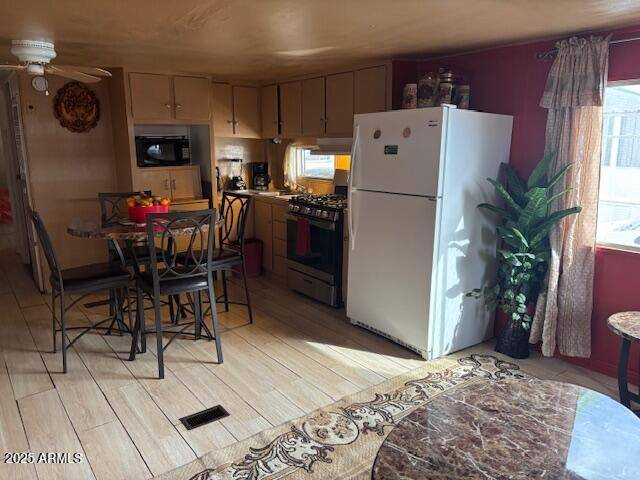 Mesa, AZ 85204,300 S Val Vista Drive #77
