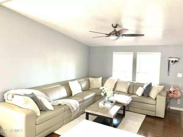 Chandler, AZ 85225,501 E RAY Road #230