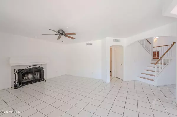 Scottsdale, AZ 85260,9371 E WOOD Drive