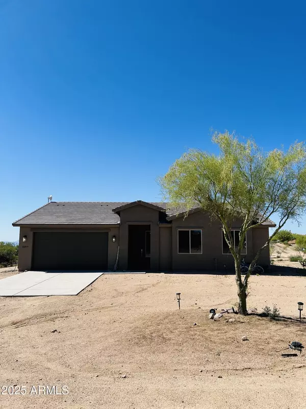 13819 E CAVALRY Drive, Scottsdale, AZ 85262