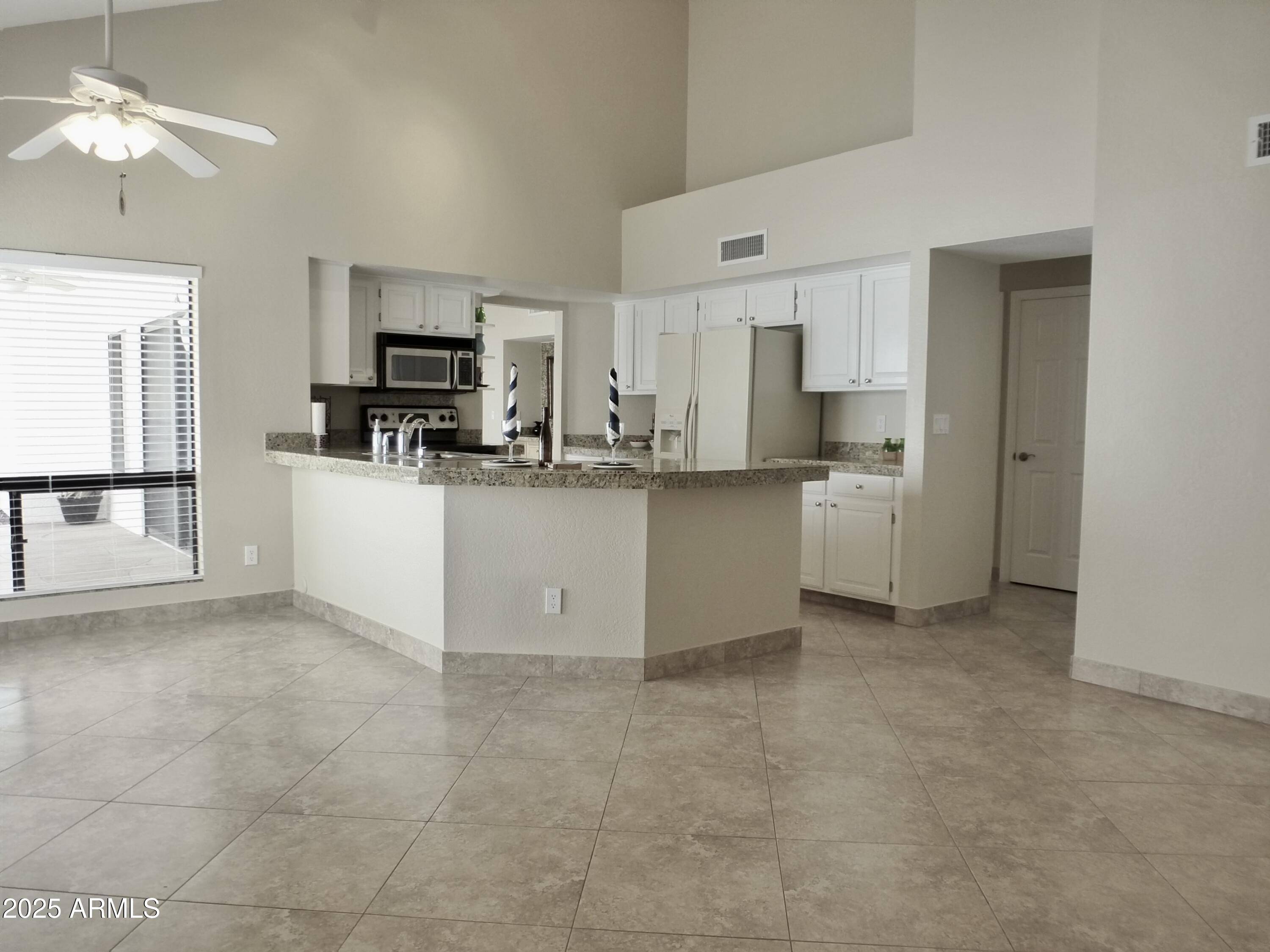 Scottsdale, AZ 85258,10053 E San Bernardo Drive