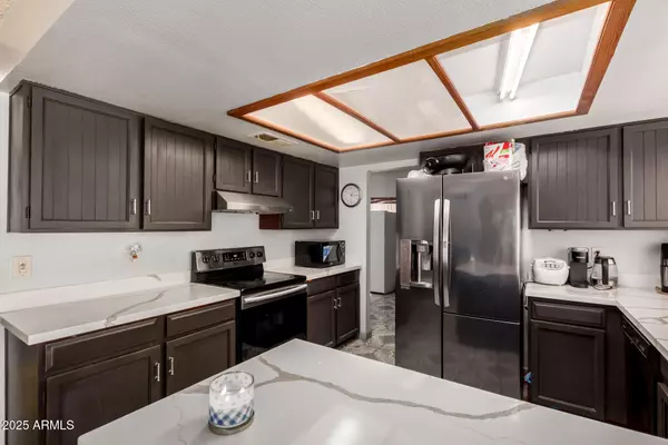 Glendale, AZ 85304,5432 W SUNNYSIDE Drive