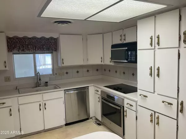 Mesa, AZ 85213,120 N VAL VISTA Drive #196