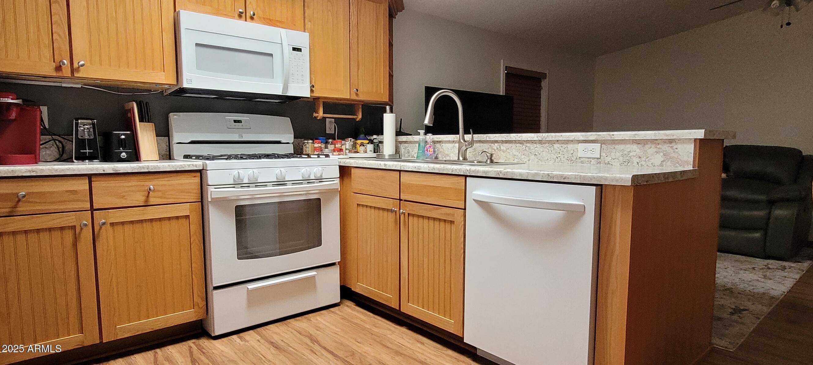 Congress, AZ 85332,30850 S VAGABOND Trail #87
