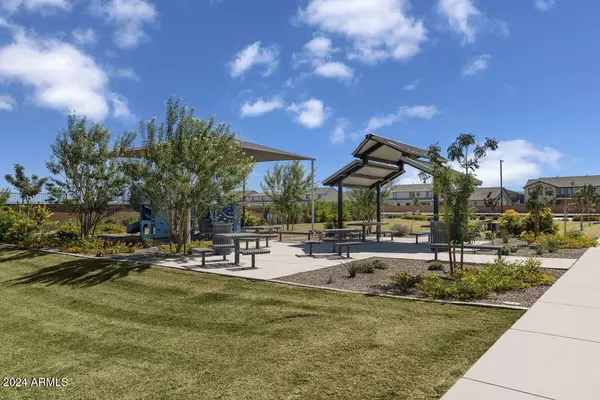 Queen Creek, AZ 85142,21114 E ARROWHEAD Trail