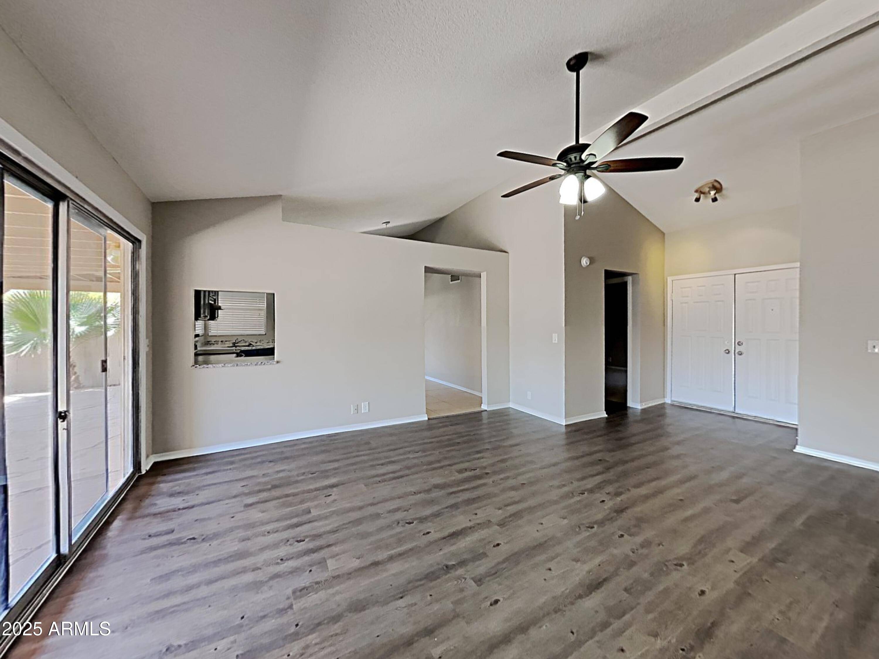 Glendale, AZ 85304,5603 W MESCAL Street