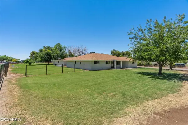 Gilbert, AZ 85295,121 E IVANHOE Street