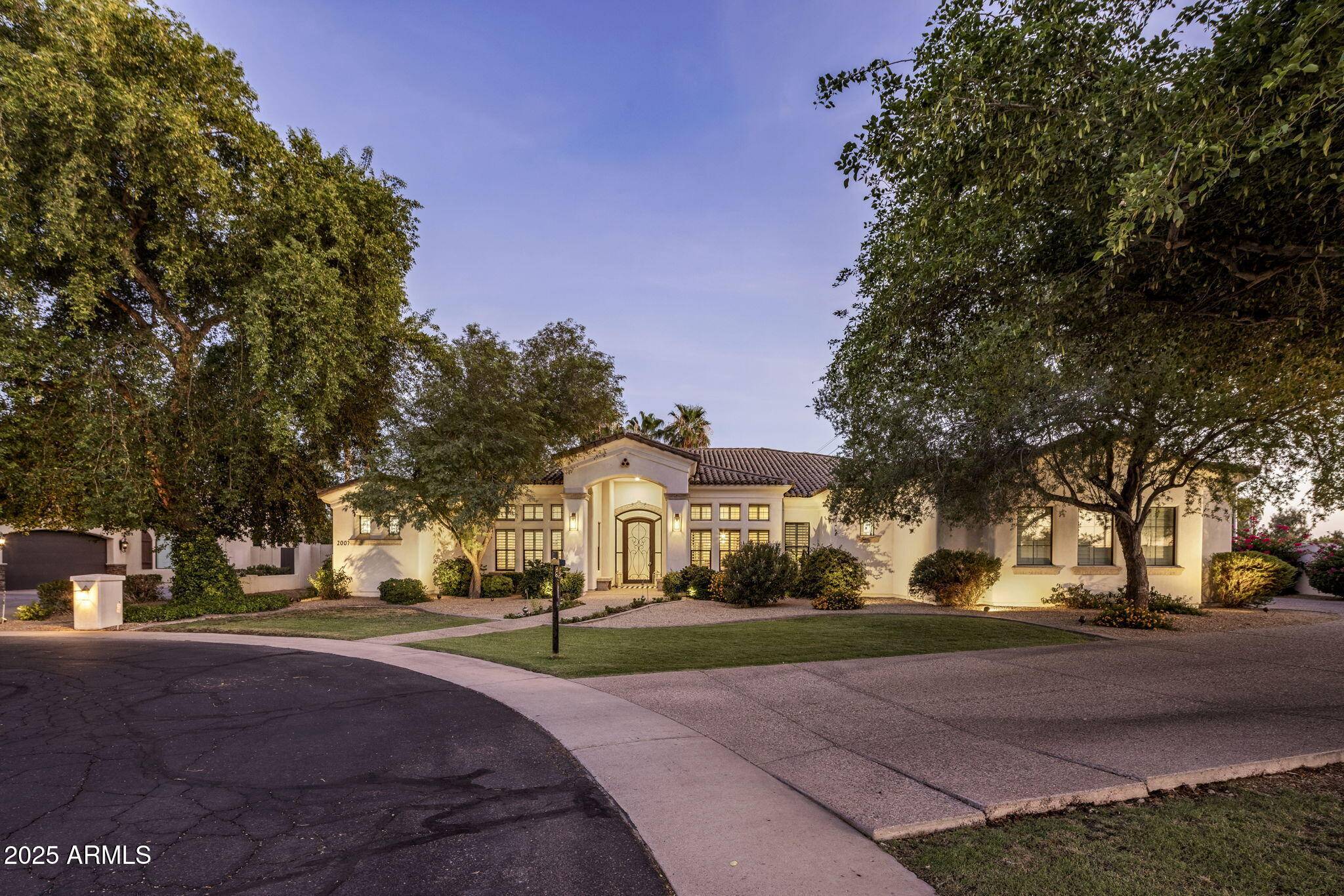 2007 E TEAKWOOD Place, Chandler, AZ 85249