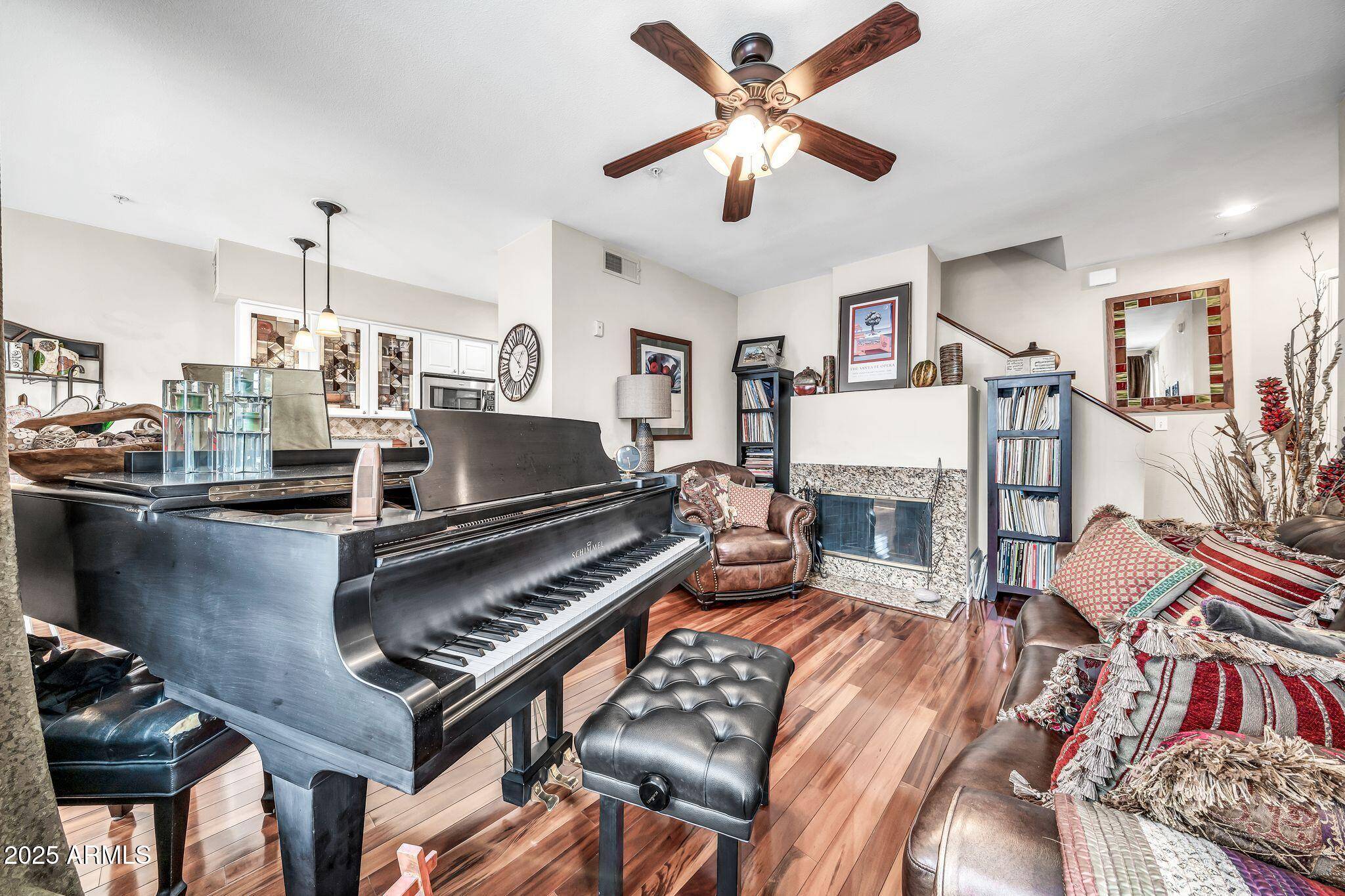 Phoenix, AZ 85013,3633 N 3RD Avenue #2102