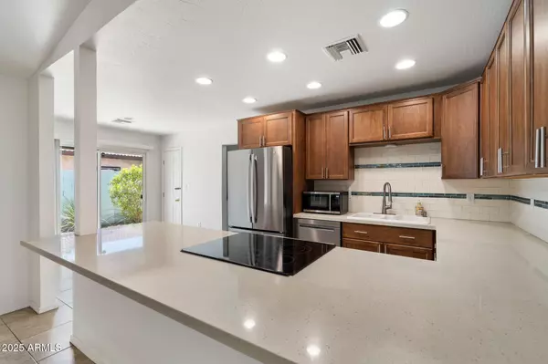 Phoenix, AZ 85016,3158 E CLARENDON Avenue