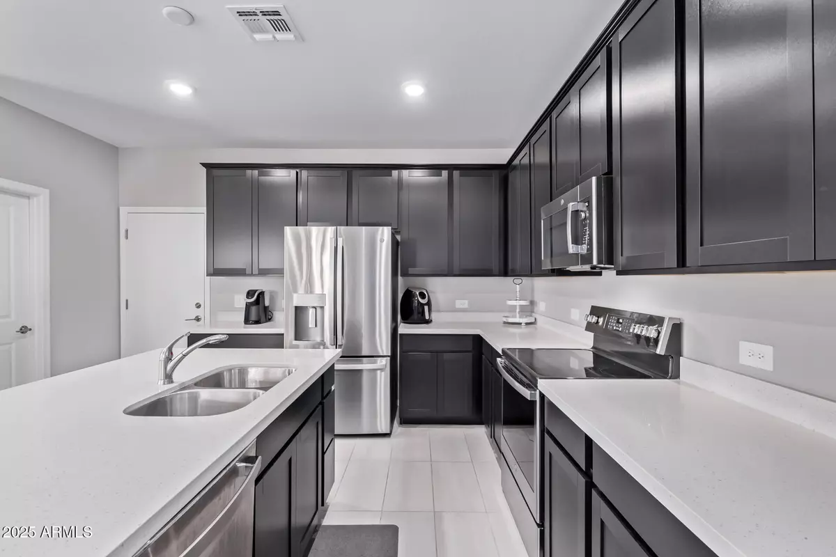 Gilbert, AZ 85295,2625 S PEPPERTREE Drive #101