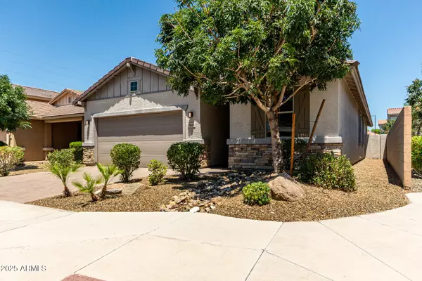 Phoenix, AZ 85042,7423 S 28TH Place