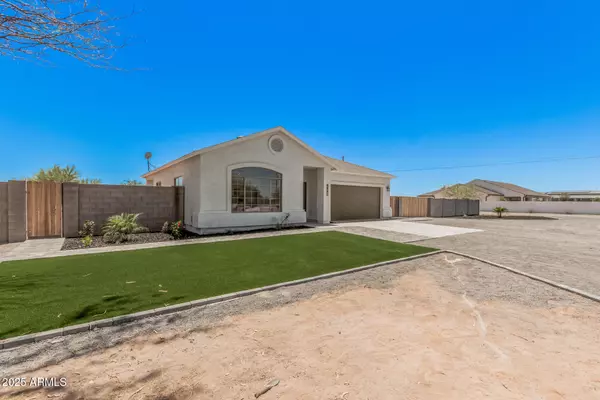 San Tan Valley, AZ 85140,4561 E RED BIRD Lane
