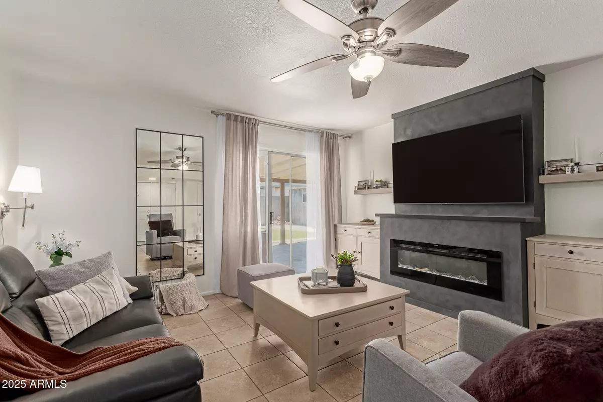 Glendale, AZ 85302,9825 N 44TH Avenue