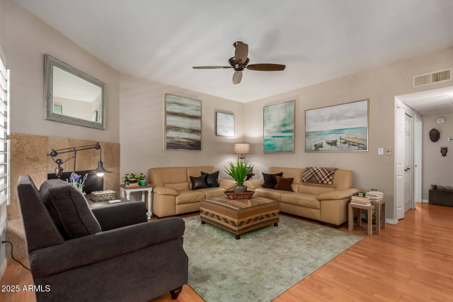 Phoenix, AZ 85014,1017 E MARYLAND Avenue #139