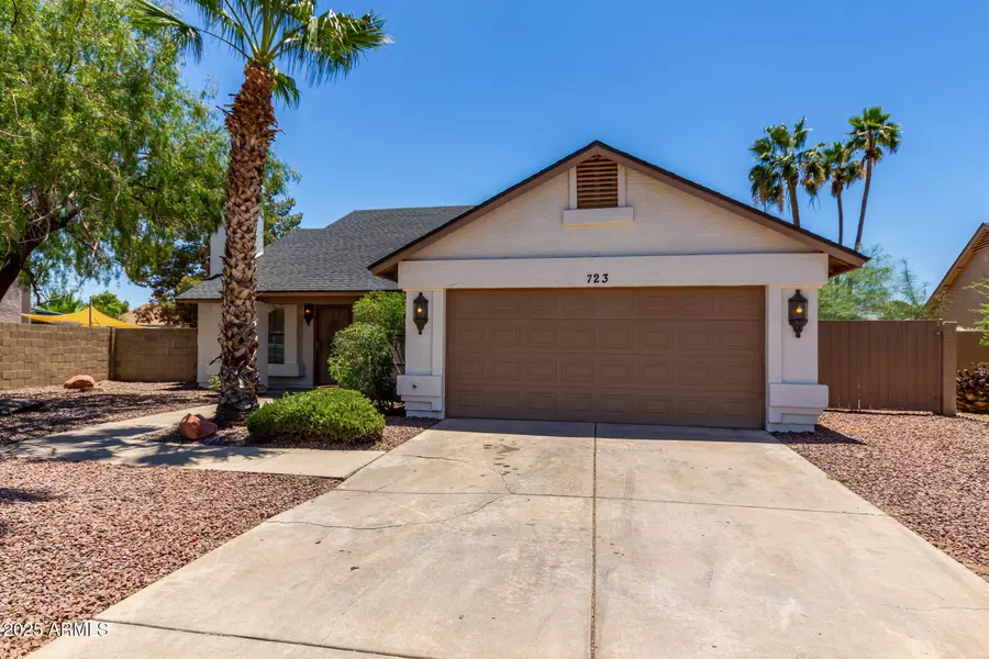 723 E PIUTE Avenue, Phoenix, AZ 85024