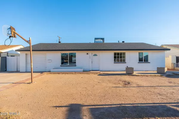 Phoenix, AZ 85033,6223 W EARLL Drive