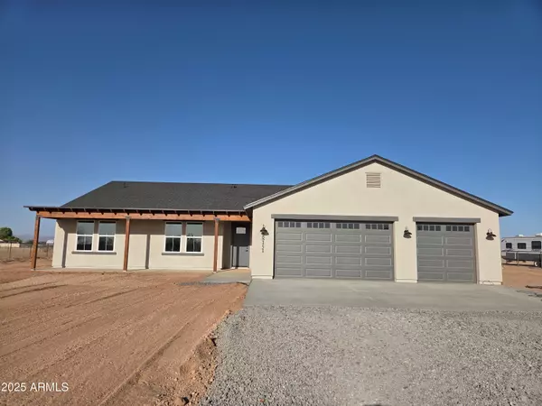28151 N Faded Creek Drive, Florence, AZ 85132