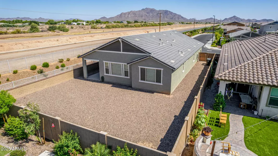 2374 E RIDGEWOOD Lane, Gilbert, AZ 85298