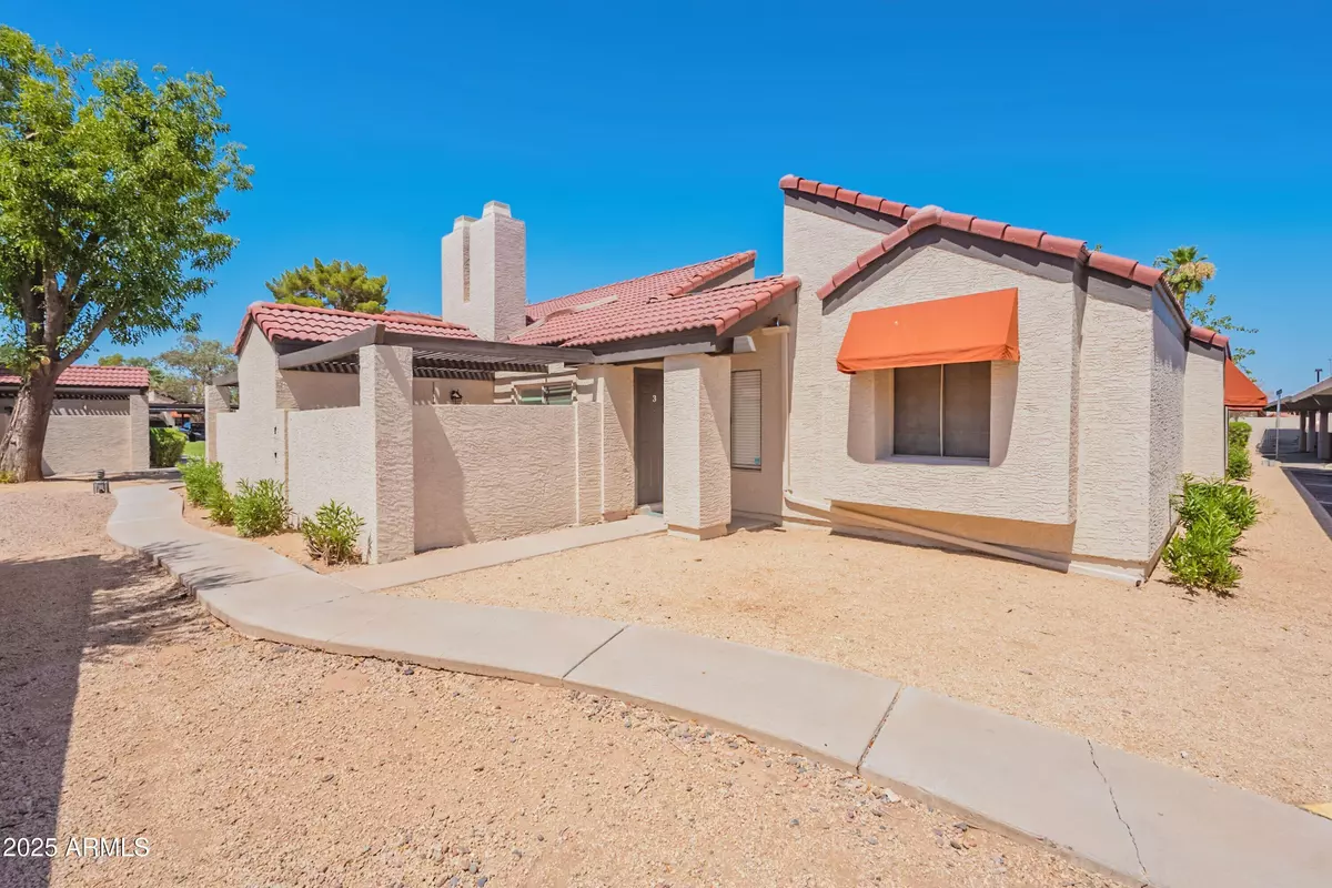 Tempe, AZ 85281,2124 E 10th Street #3