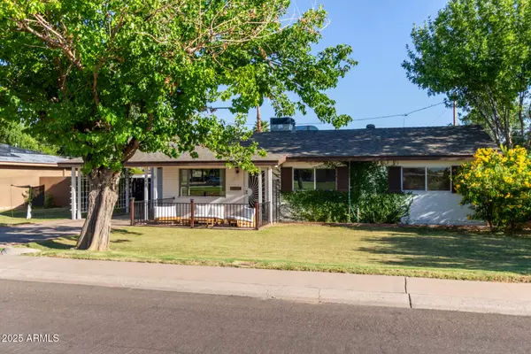 Phoenix, AZ 85013,743 W OCOTILLO Road