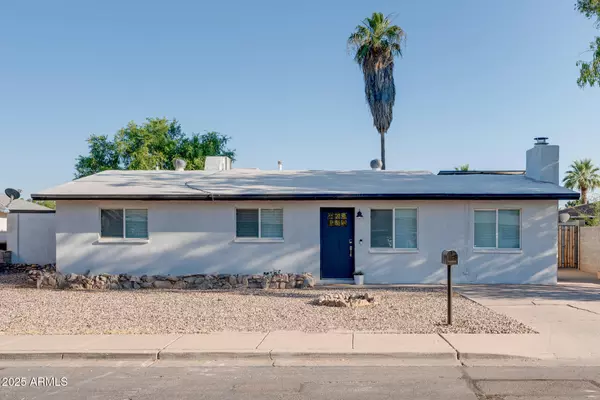 217 E BRUCE Avenue, Gilbert, AZ 85234