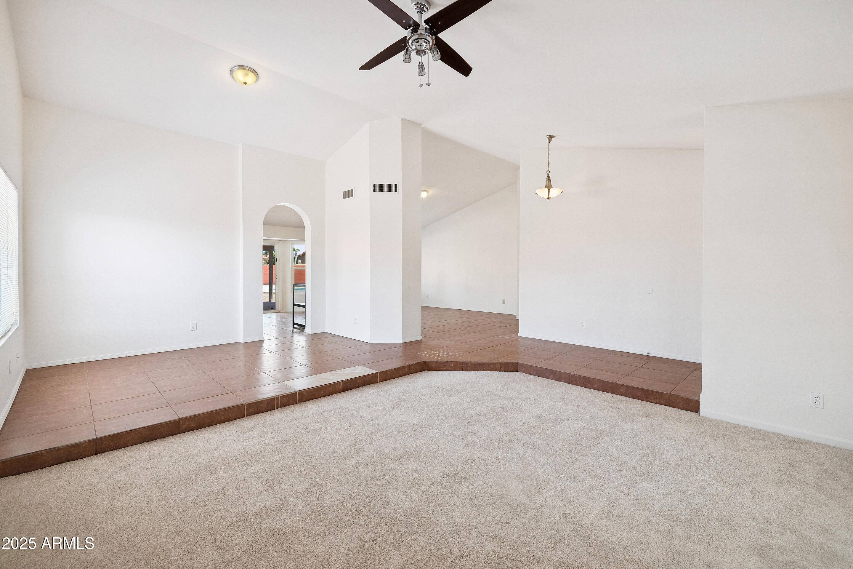 Mesa, AZ 85205,1044 N ABNER --