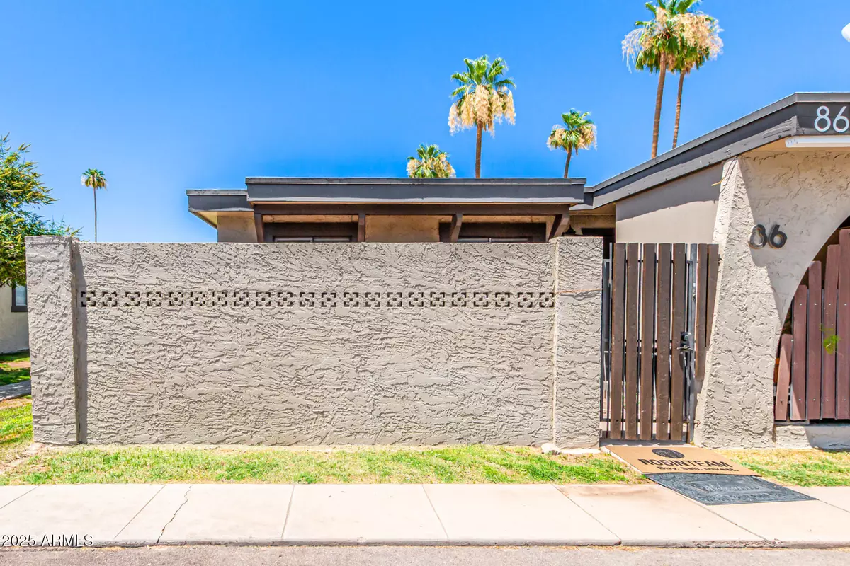 Mesa, AZ 85202,830 S DOBSON Road #86