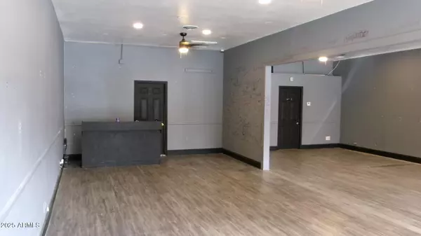 Glendale, AZ 85301,5746 W Glendale Avenue