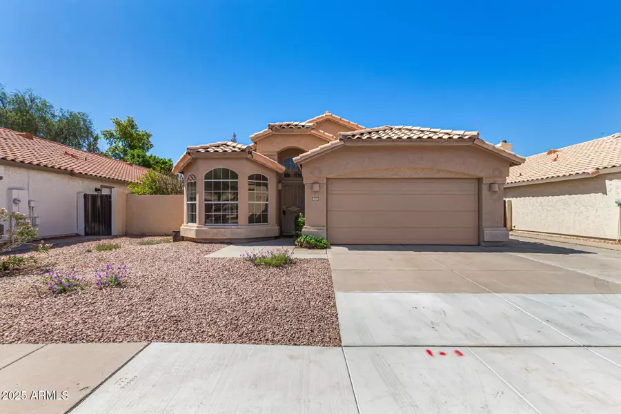 1913 W REMINGTON Drive, Chandler, AZ 85286