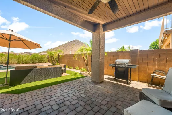 Phoenix, AZ 85024,1812 E PARKSIDE Lane E