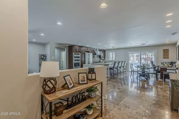 Paradise Valley, AZ 85253,6302 E TURQUOISE Avenue