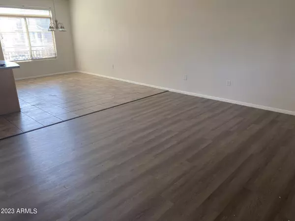 Phoenix, AZ 85022,16825 N 14TH Street #69