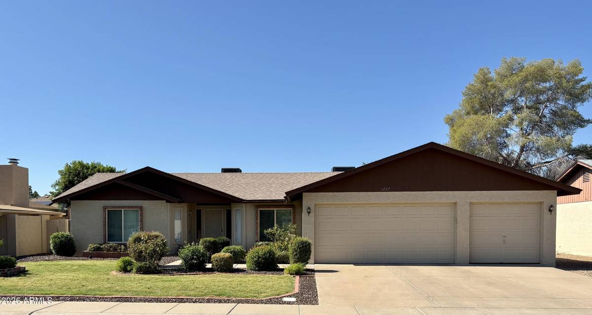 Phoenix, AZ 85027,3227 W KRISTAL Way