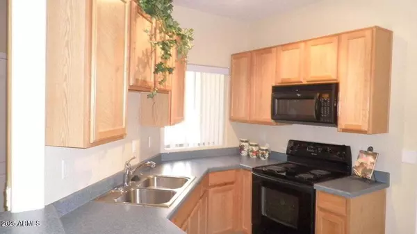 Mesa, AZ 85204,1015 S VAL VISTA Drive #8