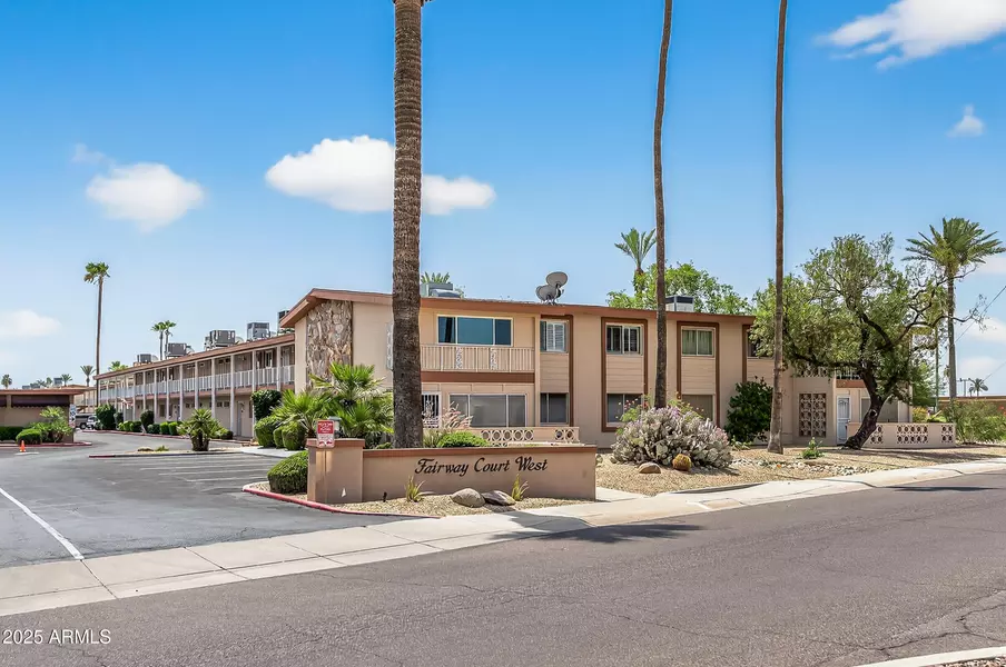 10851 N FAIRWAY Court W, Sun City, AZ 85351