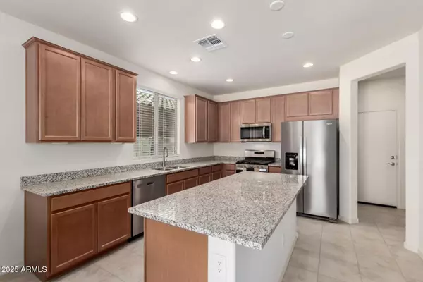 Litchfield Park, AZ 85340,17622 W MISSOURI Avenue